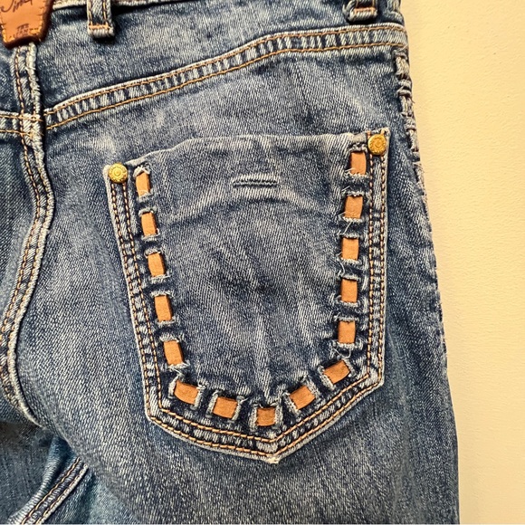 Vintage RNA Inc. Classic Straight Leg Jeans - Picture 8 of 9